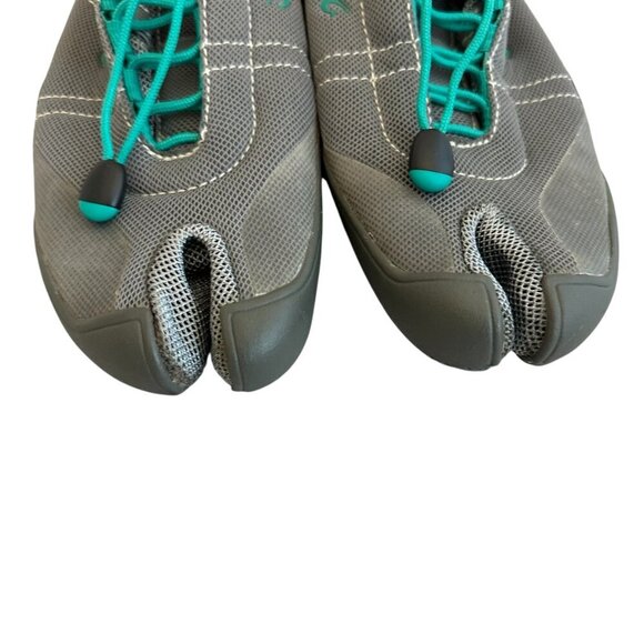 Olukai Maliko Cross Trainer Water Shoes Toe Split Outdoor Hiking Walking Size 8 - Picture 3 of 9